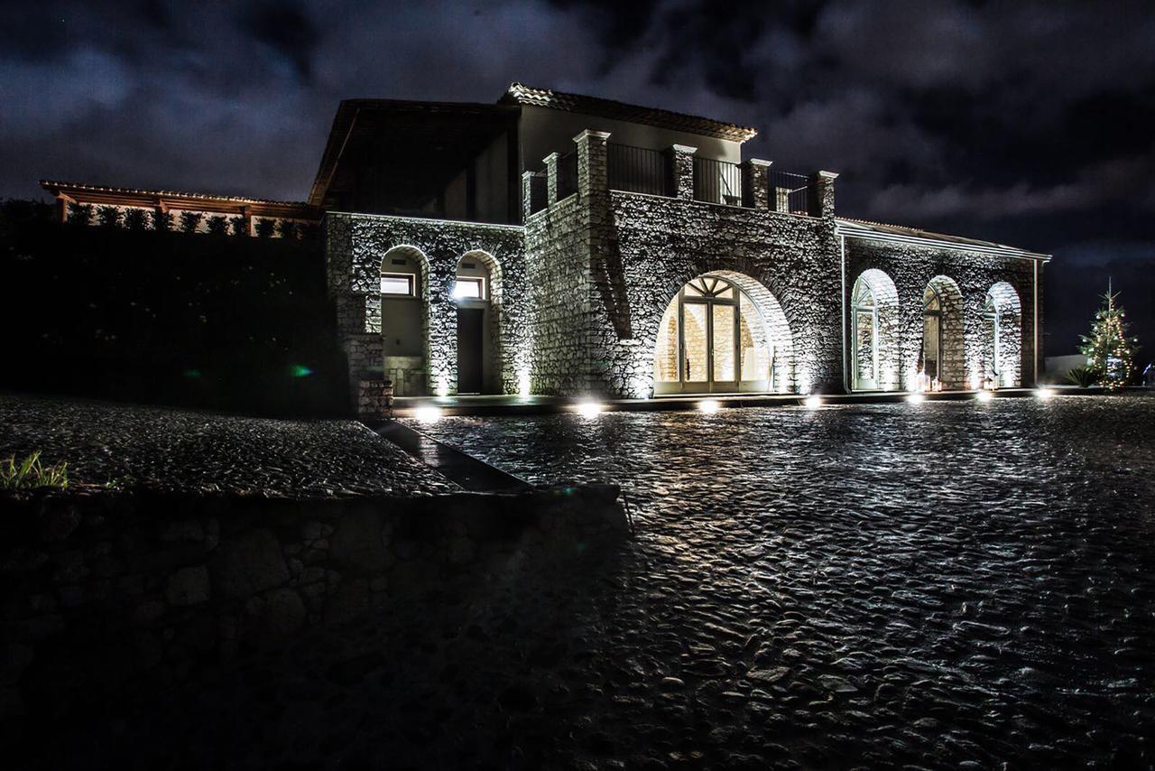 Casale Della Rocca Villa Gerace Exterior photo